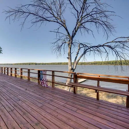Riverfront Fulton Vacation Rental With Deck And Grill!
